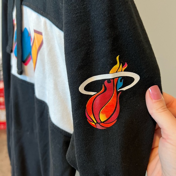 Miami Heat Black Hoodie - Picture 2 of 4